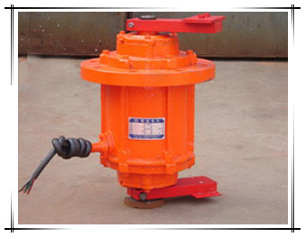 0.75kw vertical vibrating motor