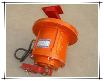 0.55KW vertical vibrating motor