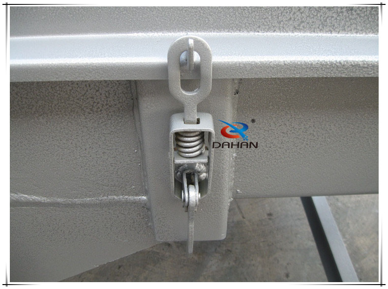 Linear vibratory sieve Box buckle