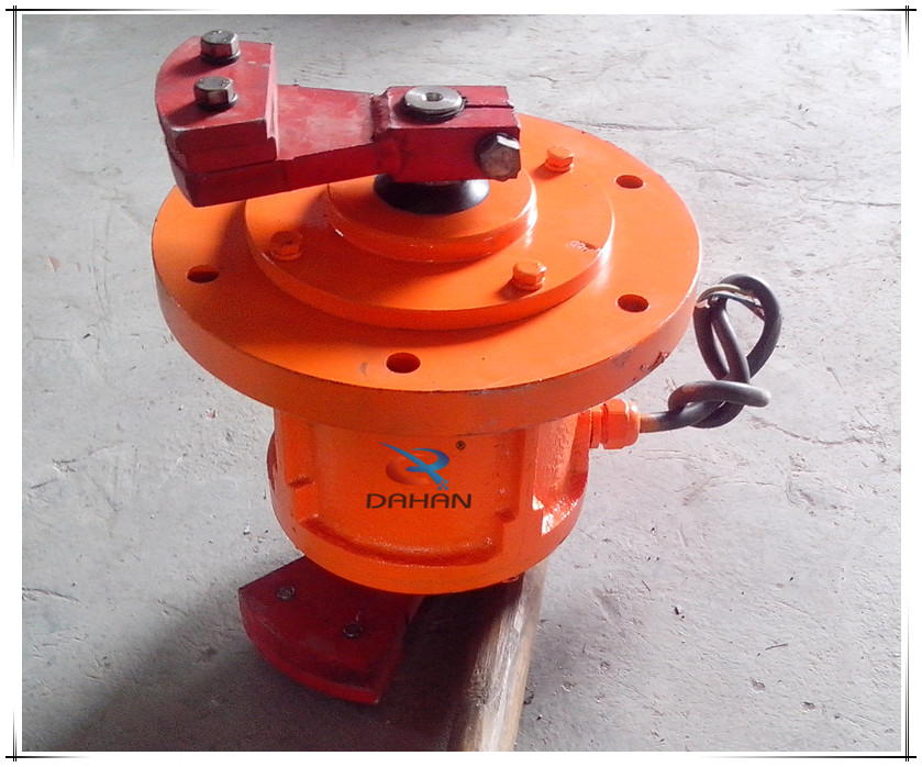 3-phase vertical vibrating motor