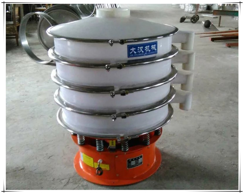 Plastic vibrating sieve